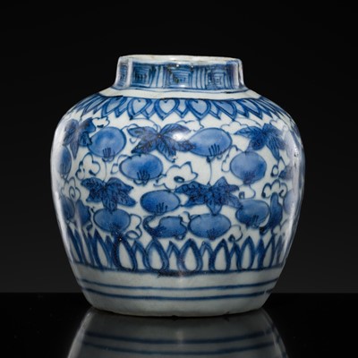 Lot 169 - A MELON-FORM ‘GOURD-VINE’ JAR, TRANSITIONAL PERIOD, FROM THE HATCHER CARGO