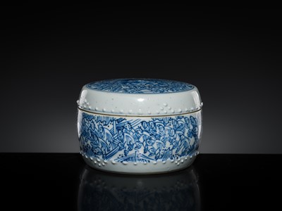 Lot 168 - A BLUE AND WHITE ‘MYTHICAL BEASTS AND HUNDRED BOYS’ DRUM-FORM BOX AND COVER, KANGXI PERIOD