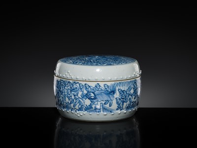Lot 168 - A BLUE AND WHITE ‘MYTHICAL BEASTS AND HUNDRED BOYS’ DRUM-FORM BOX AND COVER, KANGXI PERIOD
