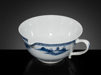 Lot 178 - A BLUE AND WHITE LARGE BOWL-SHAPED JUG, QIANLONG PERIOD, FROM THE NANKING CARGO