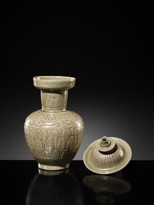 Lot 5 - A RARE CARVED LONGQUAN CELADON VASE AND COVER, NORTHERN SONG DYNASTY
