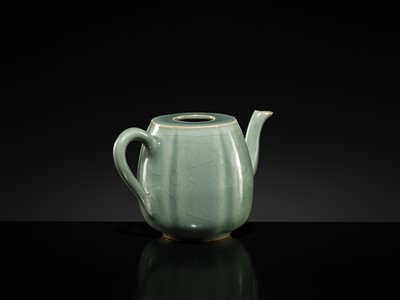 Lot 7 - A RARE LONGQUAN CELADON MELON-FORM TEAPOT, SOUTHERN SONG-YUAN DYNASTY