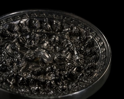 Lot 198 - A SMALL ‘LION AND GRAPEVINE’ BRONZE MIRROR, TANG DYNASTY