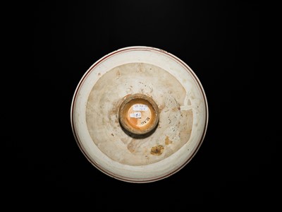 Lot 145 - A RARE CIZHOU POLYCHROME ‘CHRYSANTHEMUM’ BOWL, SONG-JIN DYNASTY