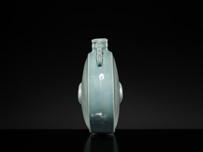 Lot 31 - A CELADON GLAZED MOONFLASK, BIANHU, 18TH CENTURY