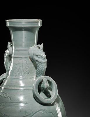 Lot 11 - A LARGE QINGBAI VASE, YUAN DYNASTY