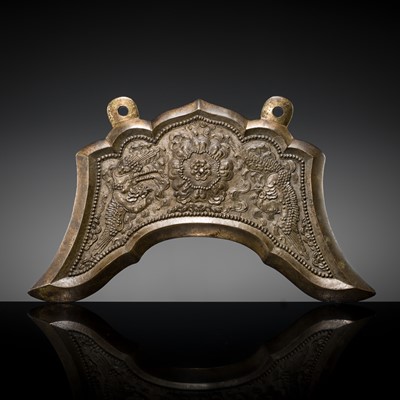 Lot 135 - A GILT-BRONZE BUDDHIST RITUAL GONG (KEI), EDO PERIOD, 17TH CENTURY