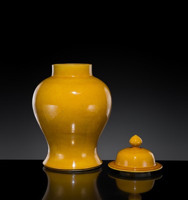 Lot 183 - A LARGE YELLOW GLAZED BALUSTER JAR AND COVER, 18TH-19TH CENTURY