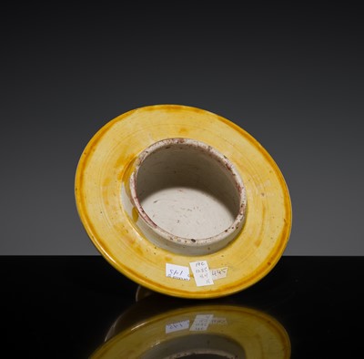Lot 183 - A LARGE YELLOW GLAZED BALUSTER JAR AND COVER, 18TH-19TH CENTURY