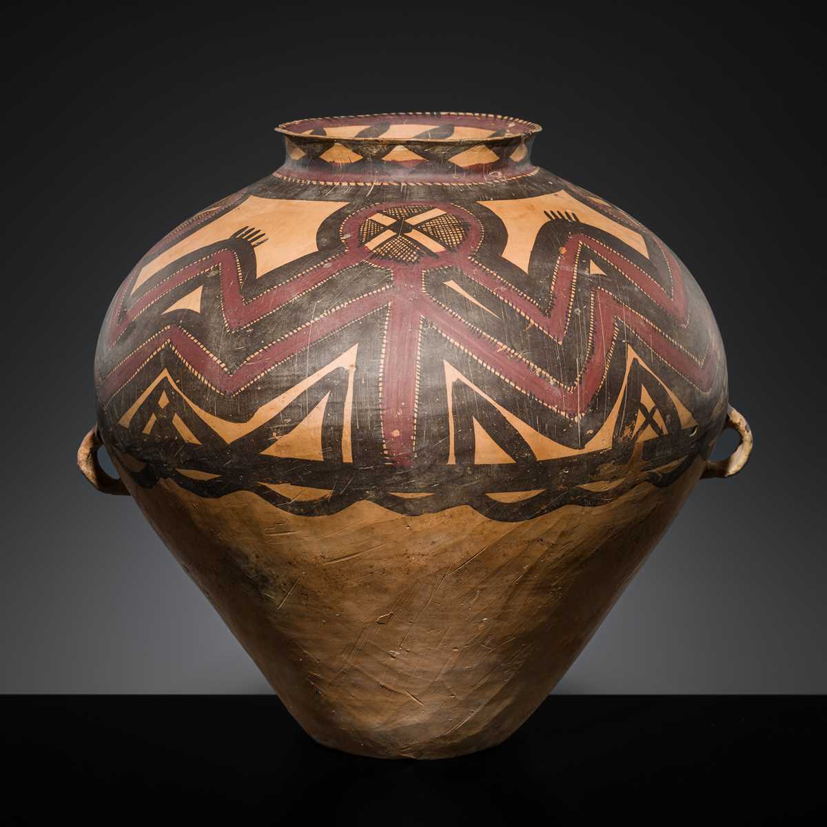 Lot 1 - A LARGE PAINTED POTTERY JAR, NEOLITHIC PERIOD, MAJIAYAO CULTURE