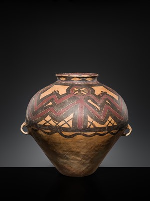 Lot 1 - A LARGE PAINTED POTTERY JAR, NEOLITHIC PERIOD, MAJIAYAO CULTURE