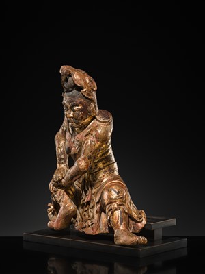 Lot 128 - A GILT AND POLYCHROME-WOOD FIGURE OF A GUARDIAN KING, KAMAKURA PERIOD