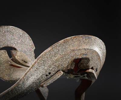 Lot 137 - A SUPERB MOTHER-OF-PEARL-INLAID WOOD KURA (SADDLE), EDO PERIOD