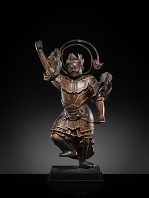 Lot 127 - A GILT AND POLYCHROME-WOOD TEMPLE STATUE OF A HEAVENLY GENERAL, JUNI SHINSHO, KAMAKURA PERIOD