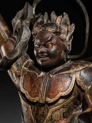Lot 127 - A GILT AND POLYCHROME-WOOD TEMPLE STATUE OF A HEAVENLY GENERAL, JUNI SHINSHO, KAMAKURA PERIOD