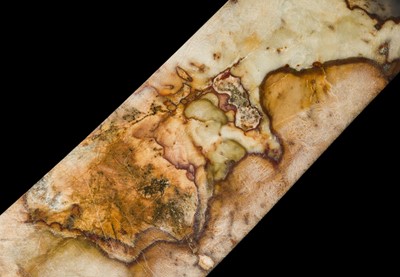 Lot 66 - A LARGE (47 CM) AND EXCEPTIONAL ‘CLOUDED’ JADE CEREMONIAL BLADE, ZHANG, SHANG DYNASTY