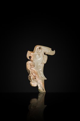 Lot 71 - A RARE PALE GREENISH-WHITE AND RUSSET JADE ‘BIRD’ PENDANT, LATE SHANG DYNASTY, 13TH-11TH CENTURY BC