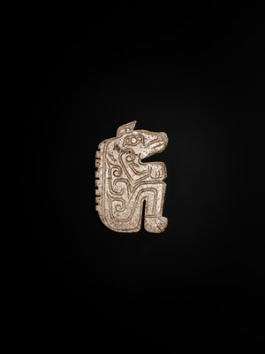 Lot 73 - A RARE AND IMPORTANT JADE ‘CROUCHING BEAR’ PLAQUE, LATE SHANG DYNASTY, 13TH-11TH CENTURY BC