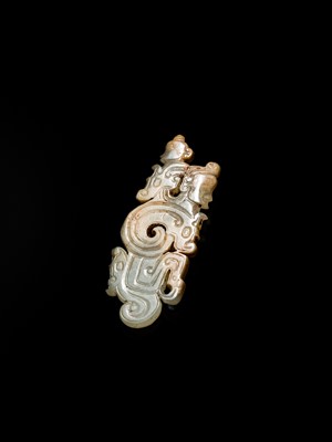 Lot 79 - A SUPERB CELADON JADE ‘HUMAN-DRAGON’ PENDANT, MID-LATE WESTERN ZHOU DYNASTY