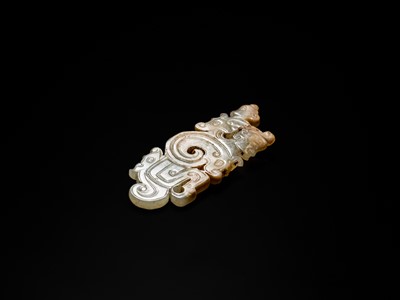 Lot 79 - A SUPERB CELADON JADE ‘HUMAN-DRAGON’ PENDANT, MID-LATE WESTERN ZHOU DYNASTY