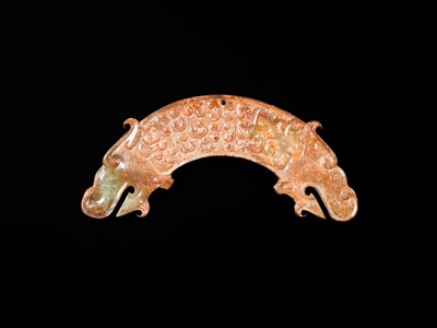 Lot 86 - A SET OF SEVENTEEN JADE PENDANTS, EASTERN ZHOU DYNASTY, SPRING AND AUTUMN PERIOD