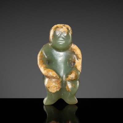 Lot 216 - A CELADON JADE PENDANT OF A KNEELING HUMANOID FIGURE, LATE NEOLITHIC PERIOD, HONGSHAN CULTURE