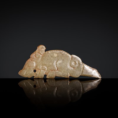 Lot 70 - A CELADON JADE ‘KUI DRAGON’ PENDANT, WESTERN ZHOU DYNASTY