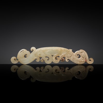Lot 251 - A VERY RARE WHITE JADE ‘DOUBLE PHOENIX’ PENDANT, LATE WARRING STATES PERIOD TO EARLY WESTERN HAN DYNASTY
