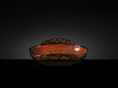 Lot 104 - A BROWN AND RED LACQUER ‘EAR’ CUP, ERBEI, WARRING STATES PERIOD TO WESTERN HAN DYNASTY