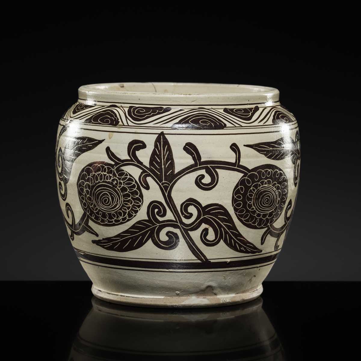 Lot 2 - A WELL-PAINTED AND INCISED CIZHOU ‘PEONY’ JAR, SONG-YUAN DYNASTY