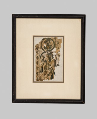 Lot 21 - A FRAGMENT OF A COPTIC TEXTILE WITH A MAENAD, EARLY BYZANTINE PERIOD, CIRCA 4TH-6TH CENTURY