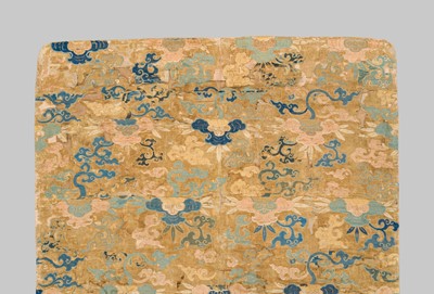 Lot 111 - A RARE AND FINE EMBROIDERED SILK PANEL, MING DYNASTY