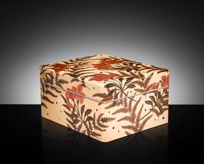 Lot 140 - A LACQUER BUNKO (DOCUMENT BOX), FIRST HALF OF THE 20TH CENTURY