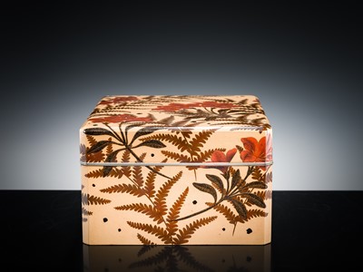 Lot 140 - A LACQUER BUNKO (DOCUMENT BOX), FIRST HALF OF THE 20TH CENTURY