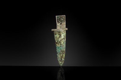 Lot 188 - AN ARCHAIC BRONZE DAGGER AXE, GE, SHANG DYNASTY