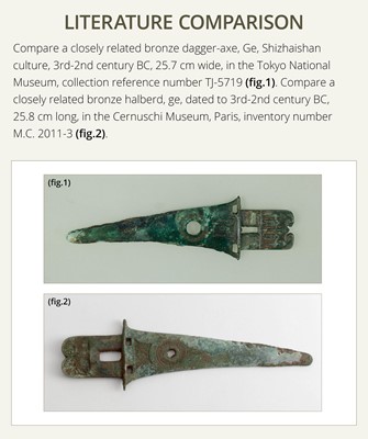 Lot 192 - A BRONZE DAGGER-AXE, GE, DIAN KINGDOM, SHIZHAISHAN CULTURE, 3RD-2ND CENTURY BC