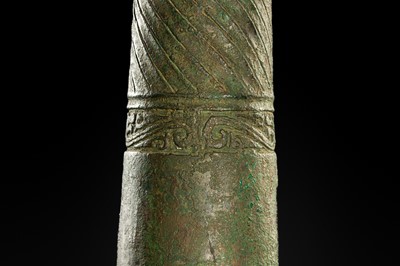 Lot 189 - A BRONZE CHARIOT-AXLE TUBULAR CAP FITTING, WESTERN ZHOU DYNASTY