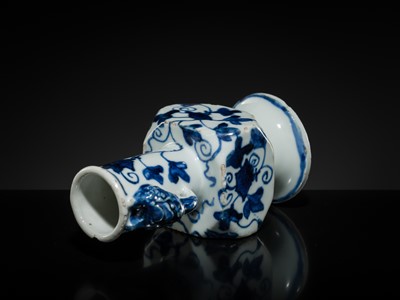 Lot 14 - A RARE BLUE AND WHITE ‘MORNING GLORY’ FACETED VASE, MING DYNASTY (1368-1644)