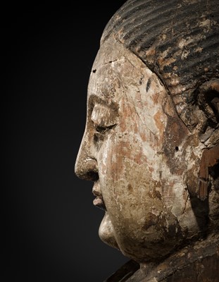 Lot 106 - A POLYCHROME AND CARVED WOOD BUST OF A BODHISATTVA, 1423 - 1455