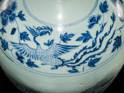 Lot 10 - AN EXCEPTIONAL AND IMPORTANT BLUE AND WHITE 'DRAGON AND PHOENIX' VASE, MEIPING, YUAN DYNASTY