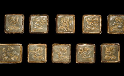 Lot 50 - A SET OF ELEVEN INCISED AND GILT JADE ‘IMMORTAL BANQUET’ BELT PLAQUES WITH GILT SILVER MOUNTS, LIAO DYNASTY