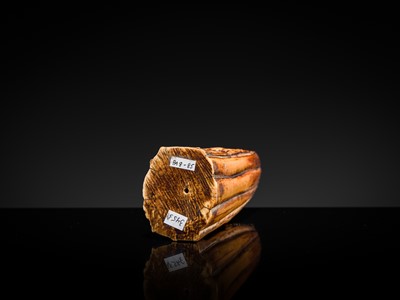 Lot 122 - AN INDO-PORTUGUESE IVORY GROUP DEPICTING SAINT ANNE TEACHING THE VIRGIN TO READ, GOA, LATE 17TH CENTURY