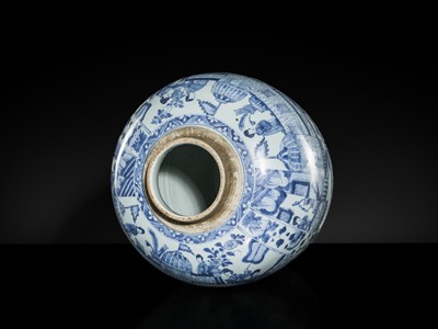 Lot 26 - A LARGE BLUE AND WHITE ‘LADIES’ JAR AND COVER, KANGXI PERIOD