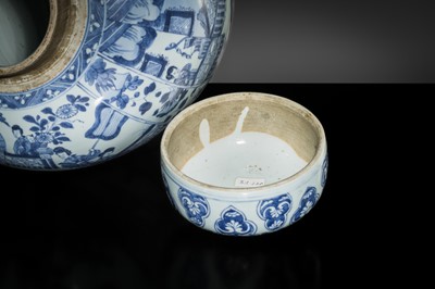 Lot 26 - A LARGE BLUE AND WHITE ‘LADIES’ JAR AND COVER, KANGXI PERIOD