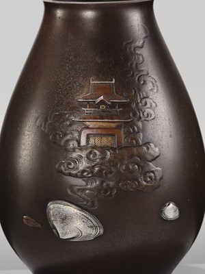 SEIGYOKU: A RARE BRONZE ‘CLAM’S DREAM’ VASE
