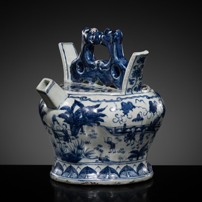 Lot 263 - A BLUE AND WHITE PORCELAIN WATER POT AND COVER WITH A FIGURAL SCENE, QING DYNASTY