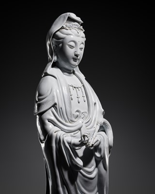 Lot 274 - A LARGE DEHUA PORCELAIN FIGURE OF GUANYIN, REPUBLIC PERIOD