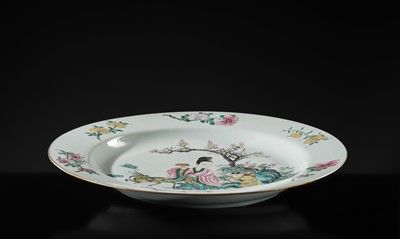 A FAMILLE-ROSE ‘MAGU’ DISH, ENGRAVED JOHANNEUM MARK N=183-I, YONGZHENG PERIOD