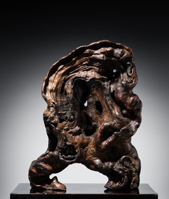 A MAGNIFICENT ROOTWOOD ‘SCHOLAR'S ROCK’, QING DYNASTY