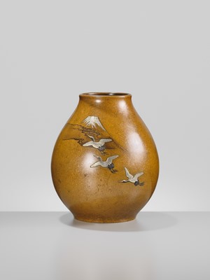 Lot 30 - HIDEKANE: A GOLD-SPECKLED MIXED-METAL-INLAID ‘MOUNT FUJI AND CRANES’ BRONZE VASE